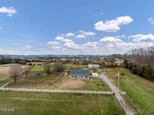 $939,939 | 1385 Wilhoit Road, Chuckey, TN 37641