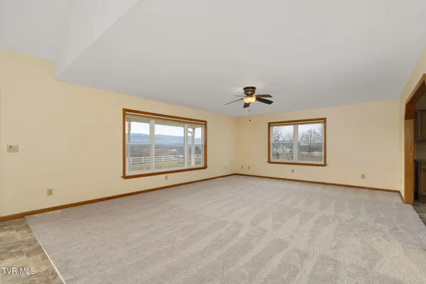 $939,939 | 1385 Wilhoit Road, Chuckey, TN 37641