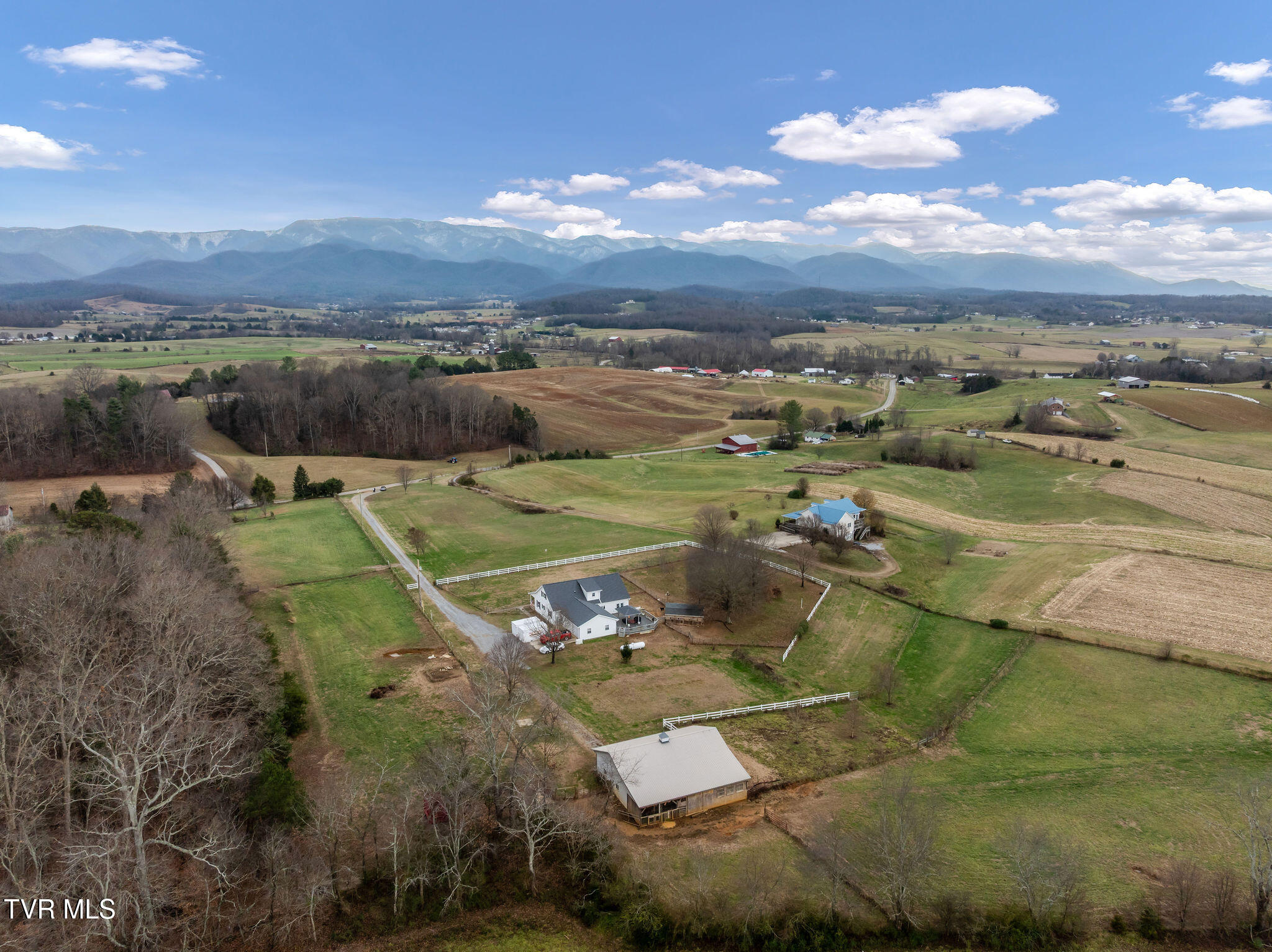1385 Wilhoit Road Chuckey, TN 37641 - Photo 113 of 135 DJI_0964