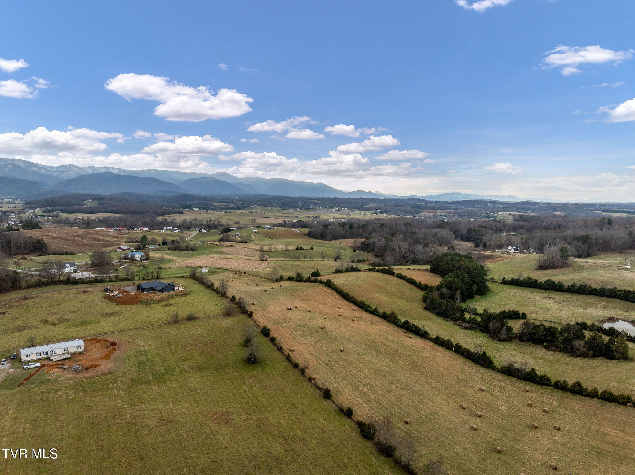 1385 Wilhoit Road Chuckey, TN 37641 - Photo 114 of 135 DJI_0969