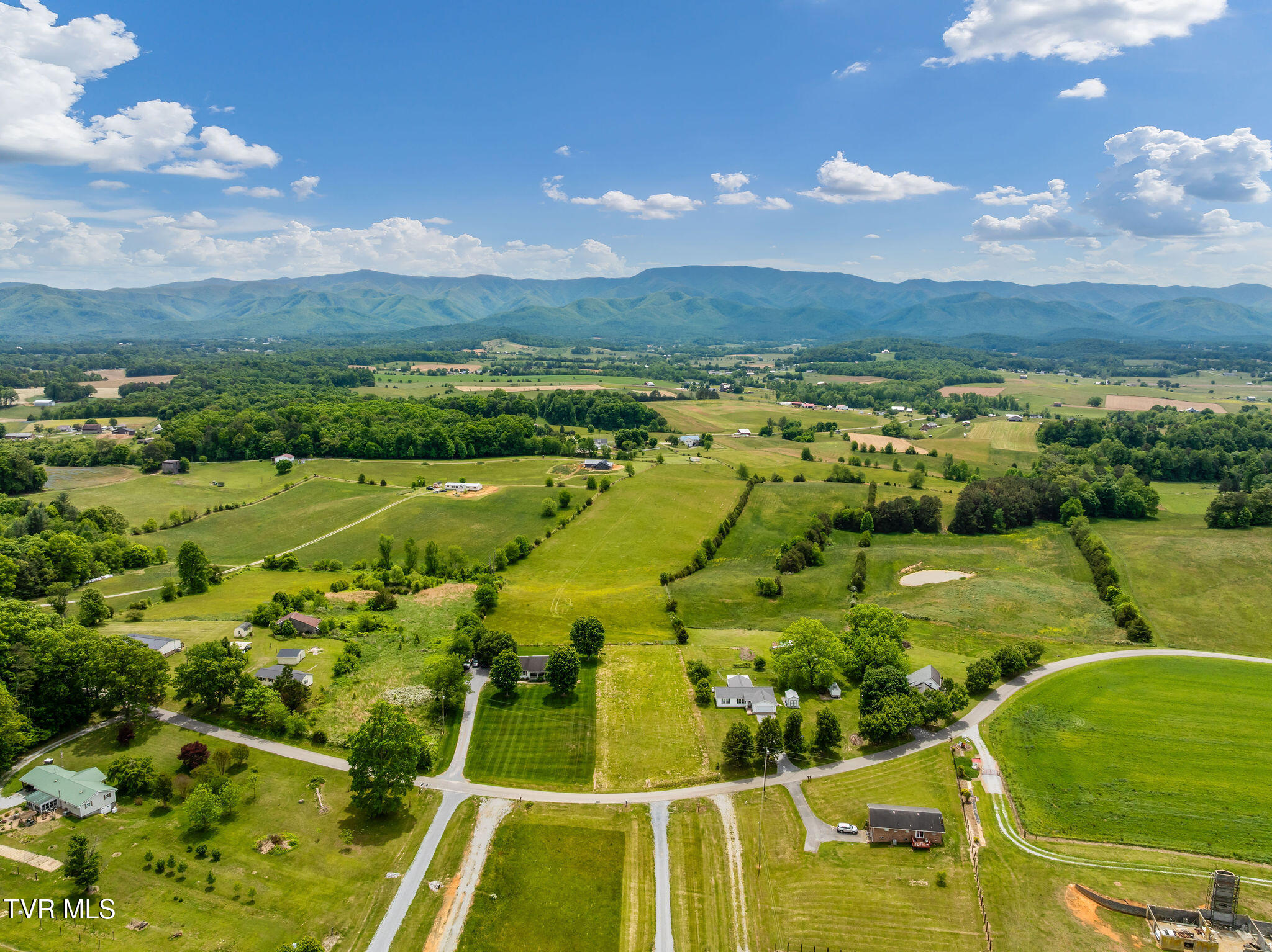 1385 Wilhoit Road Chuckey, TN 37641 - Photo 117 of 126 DJI_0204