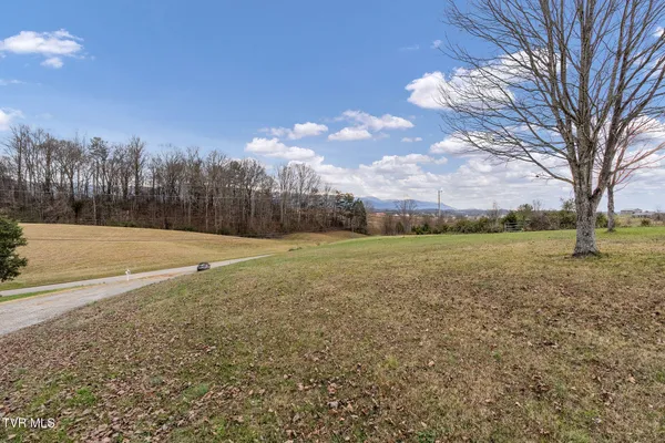 $939,939 | 1385 Wilhoit Road, Chuckey, TN 37641