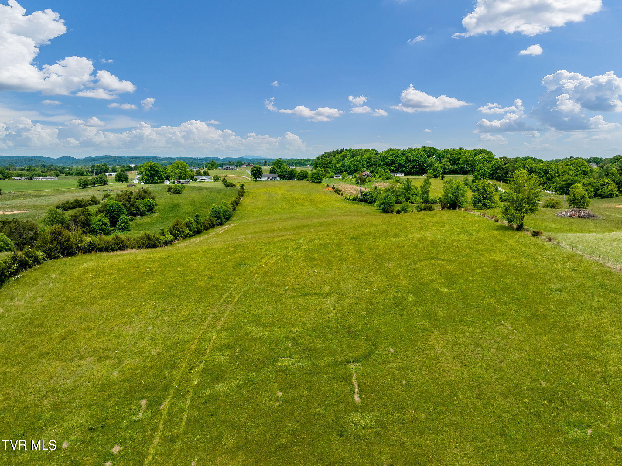 1385 Wilhoit Road Chuckey, TN 37641 - Photo 125 of 126 DJI_0214