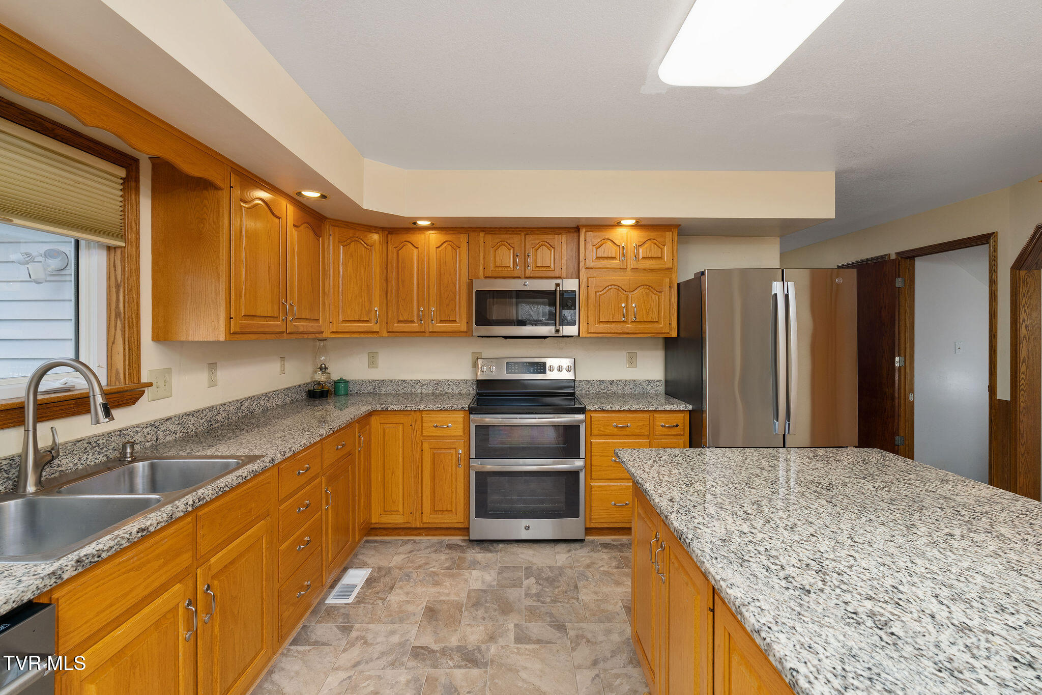 1385 Wilhoit Road Chuckey, TN 37641 - Photo 15 of 134 DSC03796