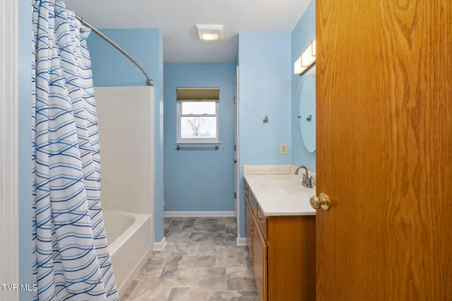 $939,939 | 1385 Wilhoit Road, Chuckey, TN 37641