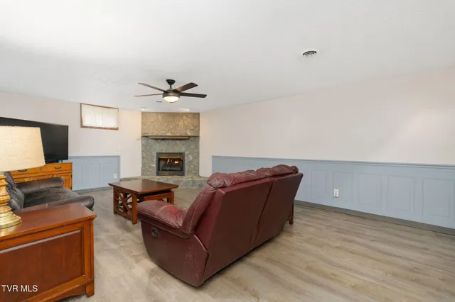 $939,939 | 1385 Wilhoit Road, Chuckey, TN 37641