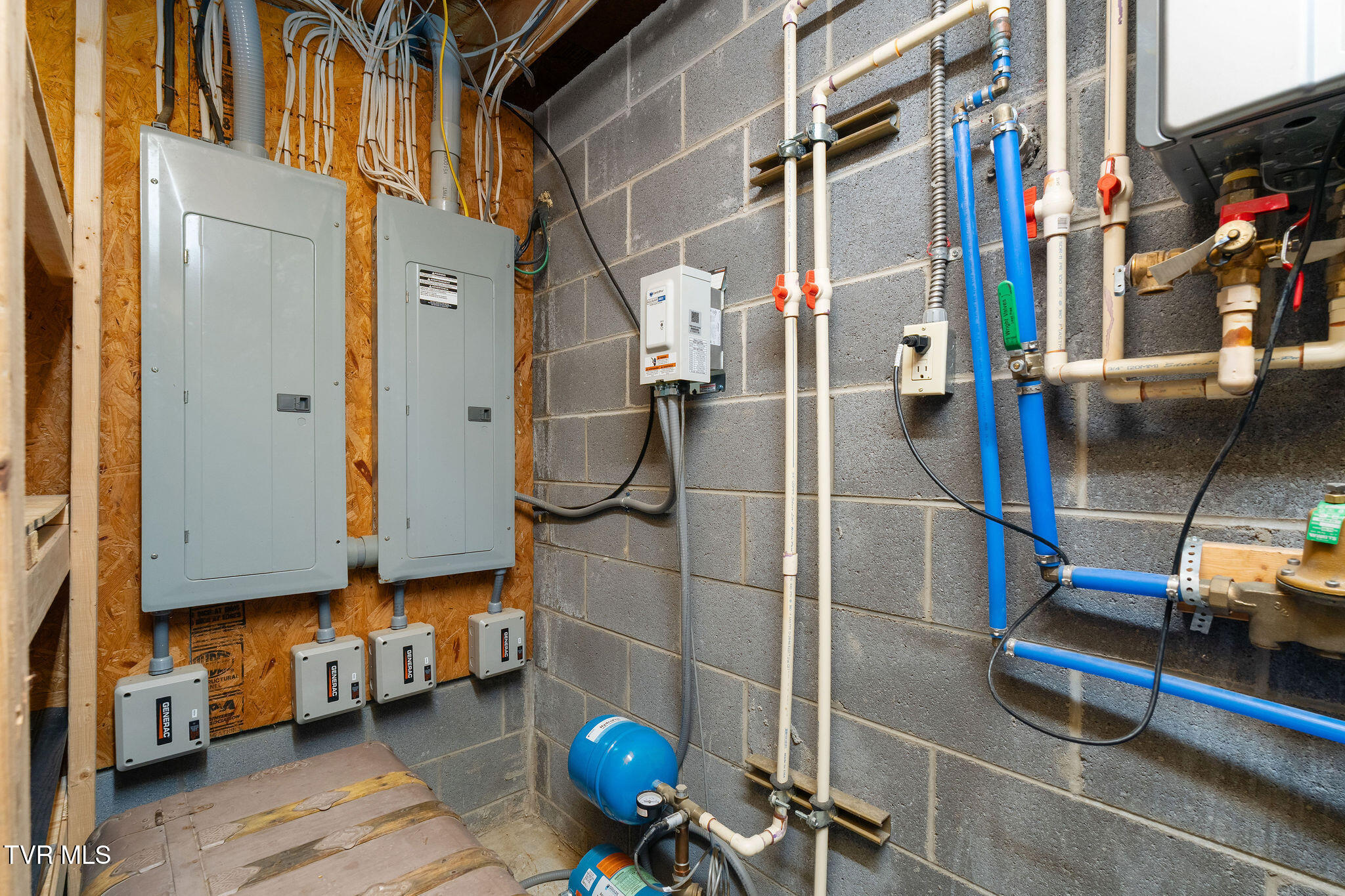 1385 Wilhoit Road Chuckey, TN 37641 - Photo 72 of 134 DSC03951