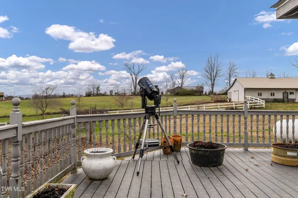 $939,939 | 1385 Wilhoit Road, Chuckey, TN 37641