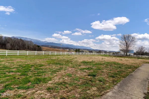 $939,939 | 1385 Wilhoit Road, Chuckey, TN 37641