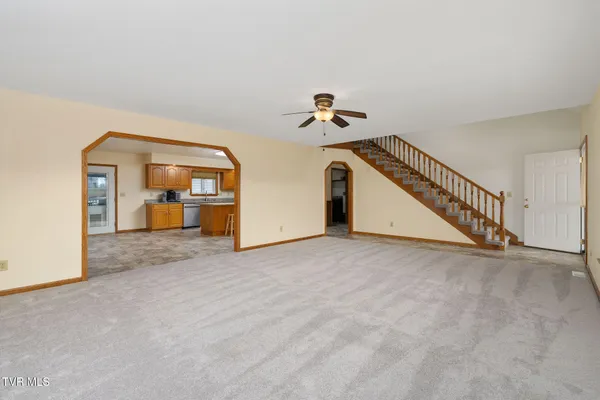 $939,939 | 1385 Wilhoit Road, Chuckey, TN 37641