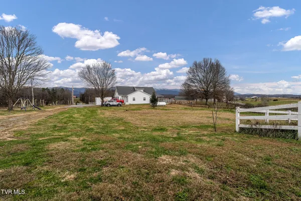 $939,939 | 1385 Wilhoit Road, Chuckey, TN 37641