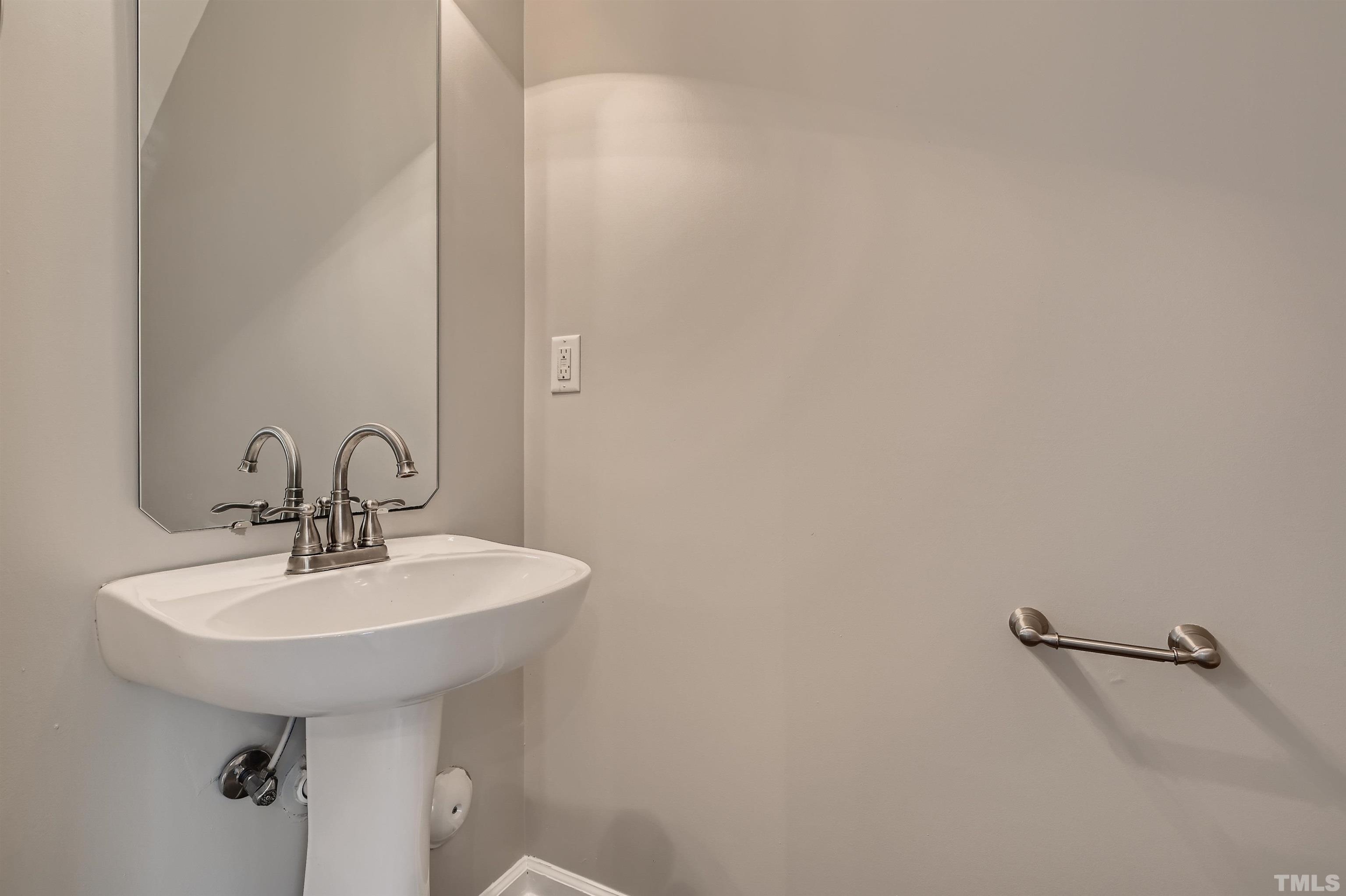 7867 Silverthread Lane Raleigh, NC 27617 - Photo 14 of 28