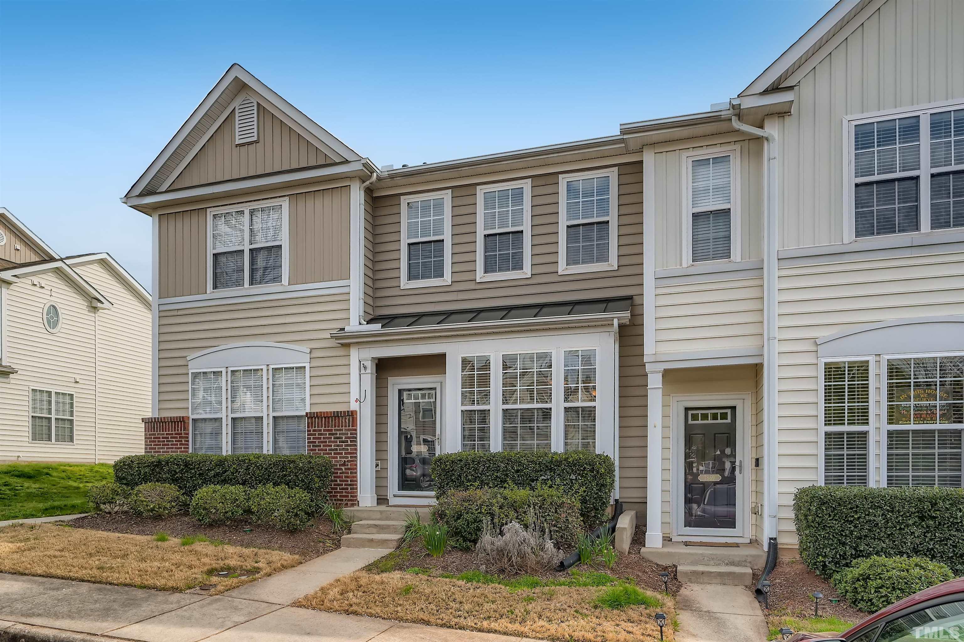 7867 Silverthread Lane Raleigh, NC 27617 - Photo 2 of 28