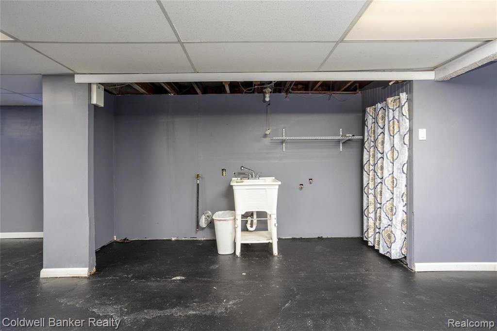 4372 Harvard Road Detroit, MI 48224 - Photo 25 of 50