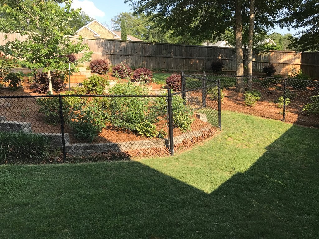 100 Timber Ridge Circle Byron, GA 31008 - Photo 33 of 35 a view of a garden