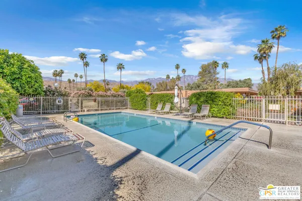 $389,000 | 5503 Los Coyotes Drive, Unit 38, Palm Springs, CA 92264