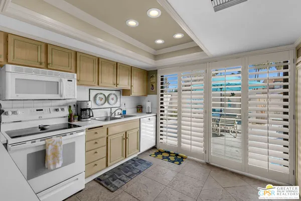 $389,000 | 5503 Los Coyotes Drive, Unit 38, Palm Springs, CA 92264