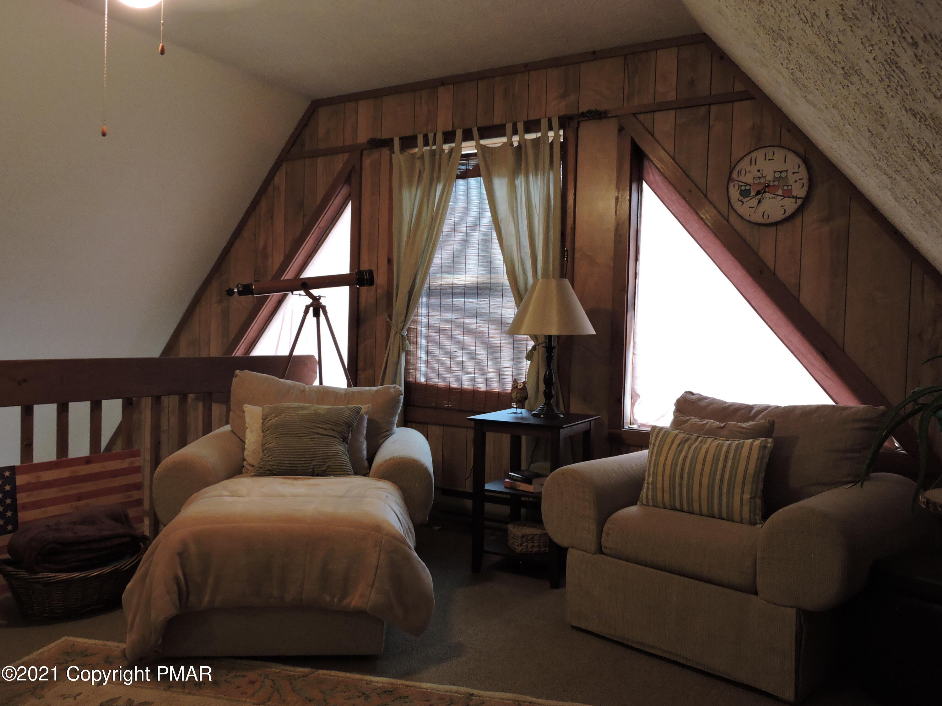 6080 Decker Road Bushkill, PA 18324 - Photo 34 of 48 Loft Sitting Area