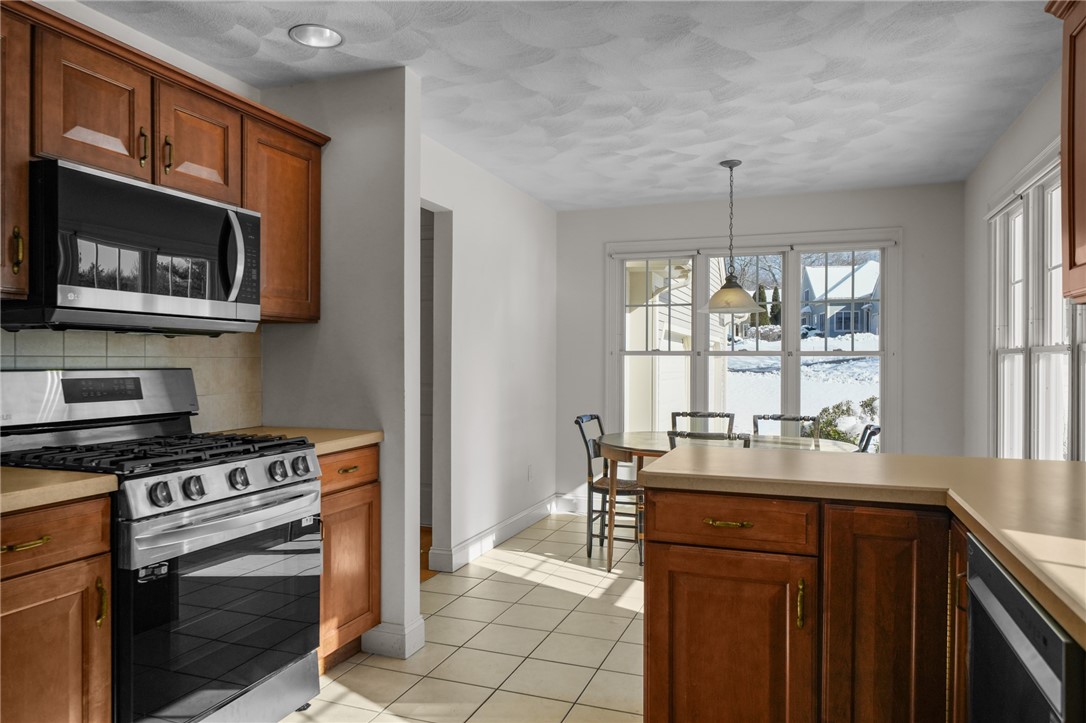 225 Main Channel, Unit 1 Warwick, RI 02889 - Photo 11 of 50