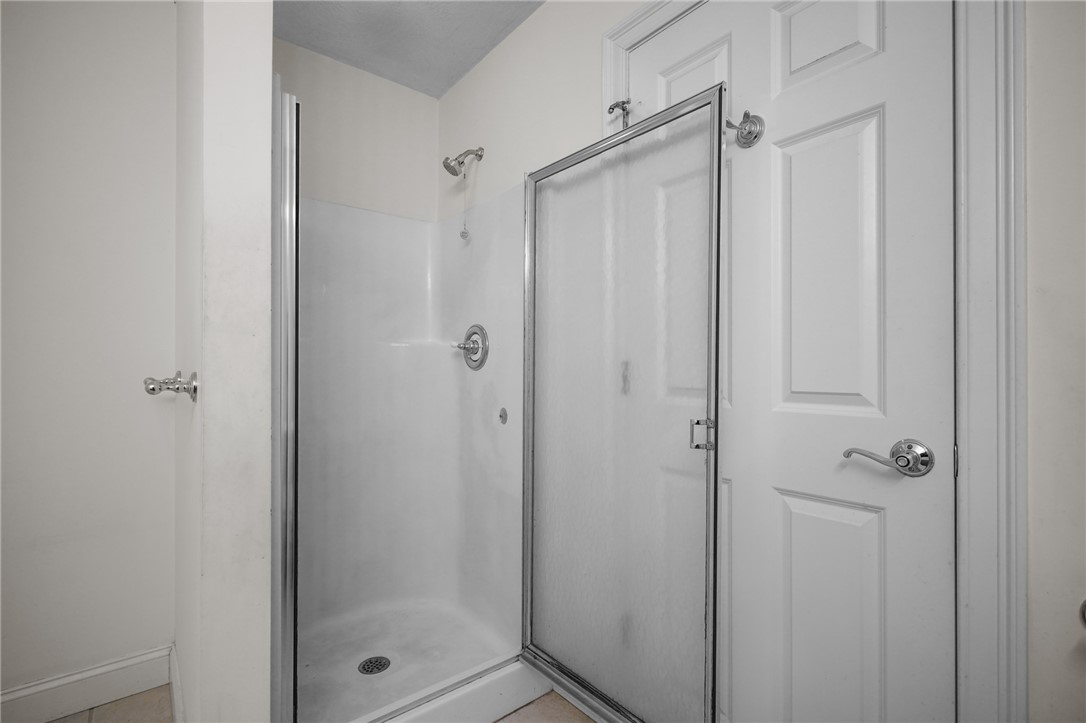 225 Main Channel, Unit 1 Warwick, RI 02889 - Photo 23 of 50 Shoer stall