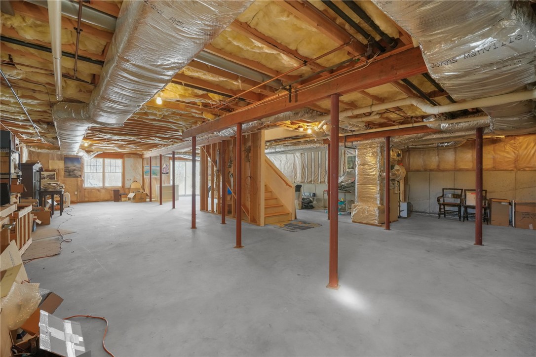 225 Main Channel, Unit 1 Warwick, RI 02889 - Photo 37 of 50 Walk out basement iwth sliding glass door.