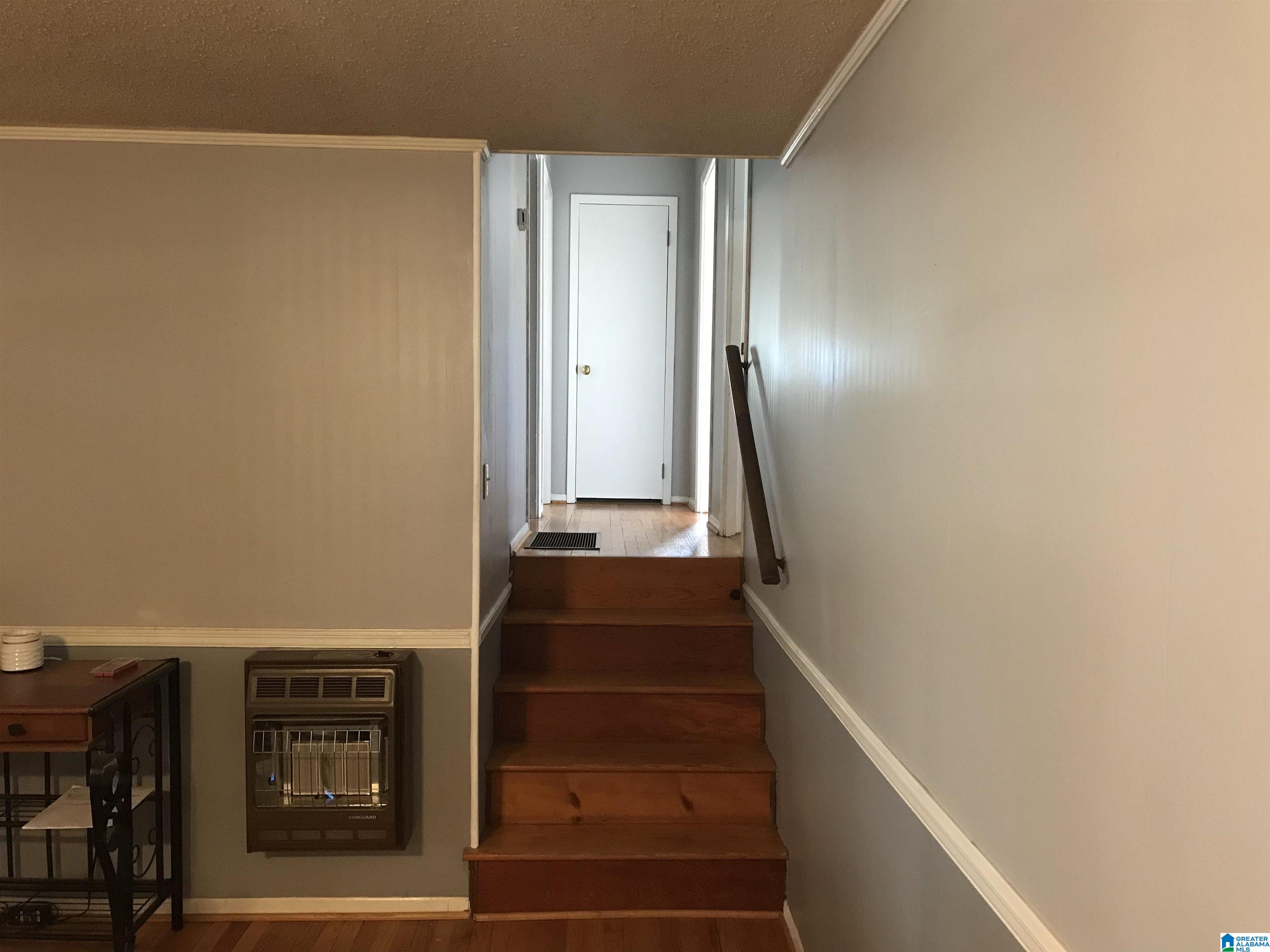 530 6th Street Hayden, AL 35079 - Photo 8 of 35