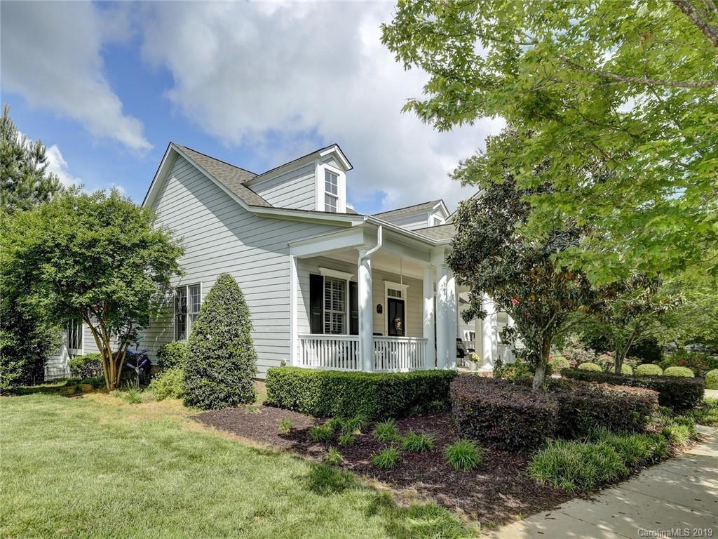 4048 Birkshire Heights Fort Mill, SC 29708 - Photo 2 of 48 Gallery Image 2