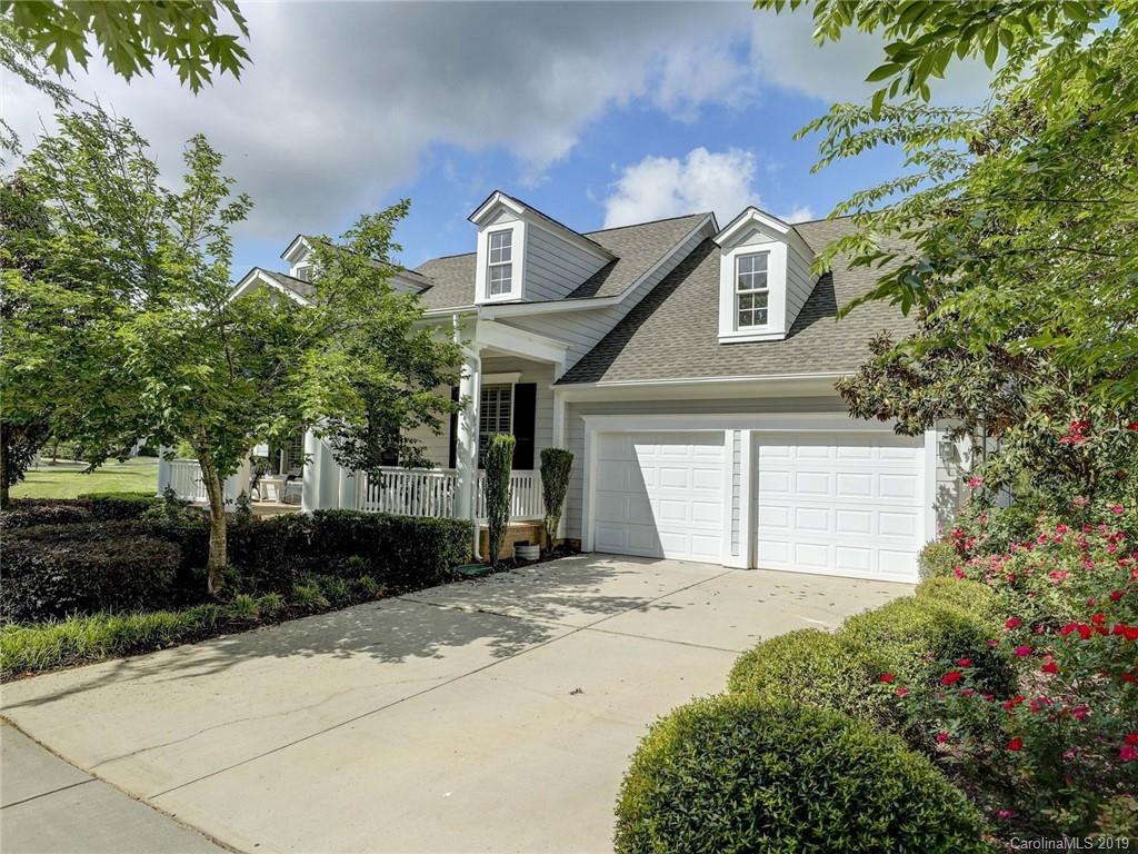 4048 Birkshire Heights Fort Mill, SC 29708 - Photo 3 of 48 Gallery Image 3