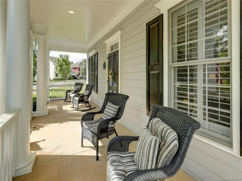 4048 Birkshire Heights Fort Mill, SC 29708 - Photo 5 of 48 Gallery Image 5