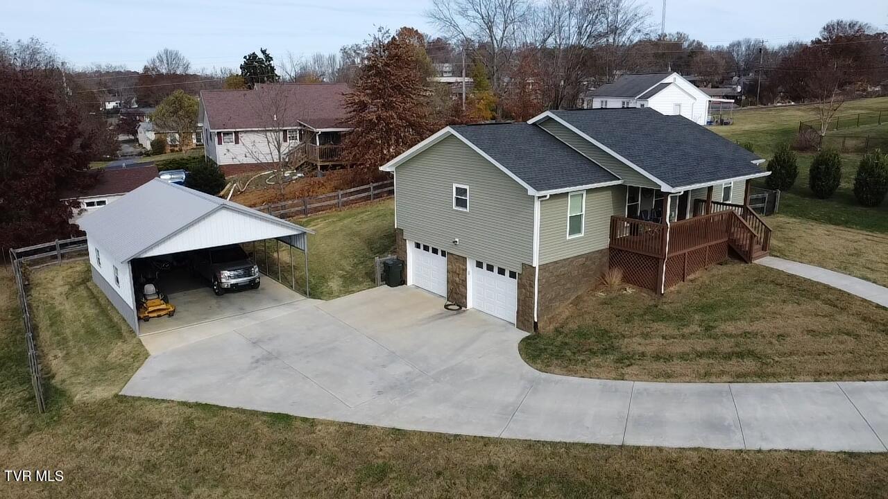 144 Maple Crest Greeneville, TN 37743 - Photo 2 of 26 2 MAIN