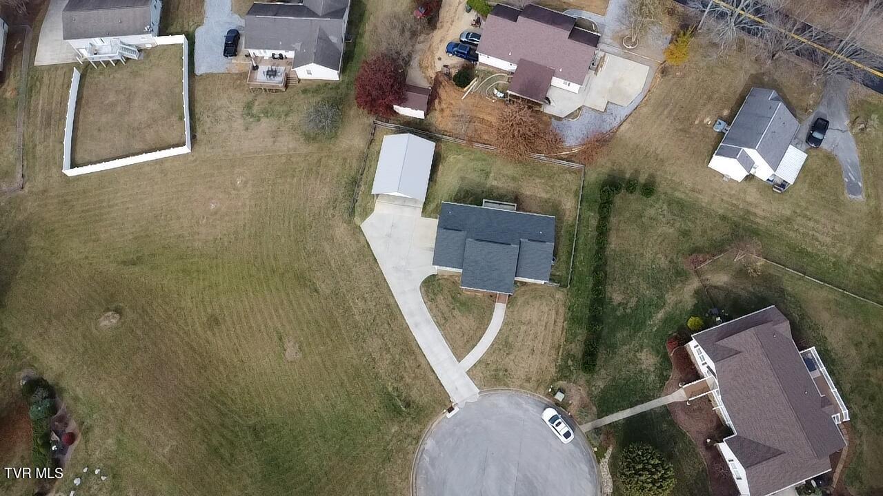 144 Maple Crest Greeneville, TN 37743 - Photo 25 of 26 31 BIRDS EYE