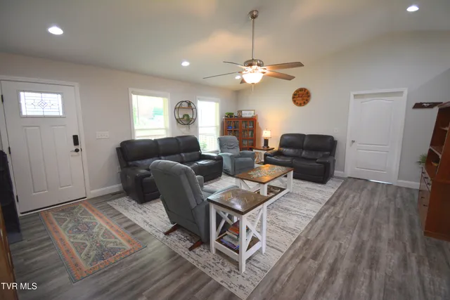 $375,000 | 144 Maple Crest, Greeneville, TN 37743