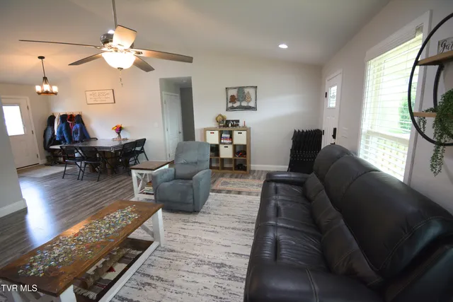 $375,000 | 144 Maple Crest, Greeneville, TN 37743