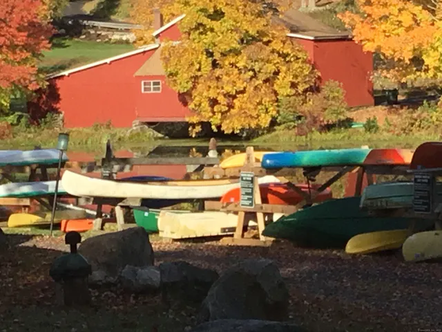 a sign that is on the side of the road