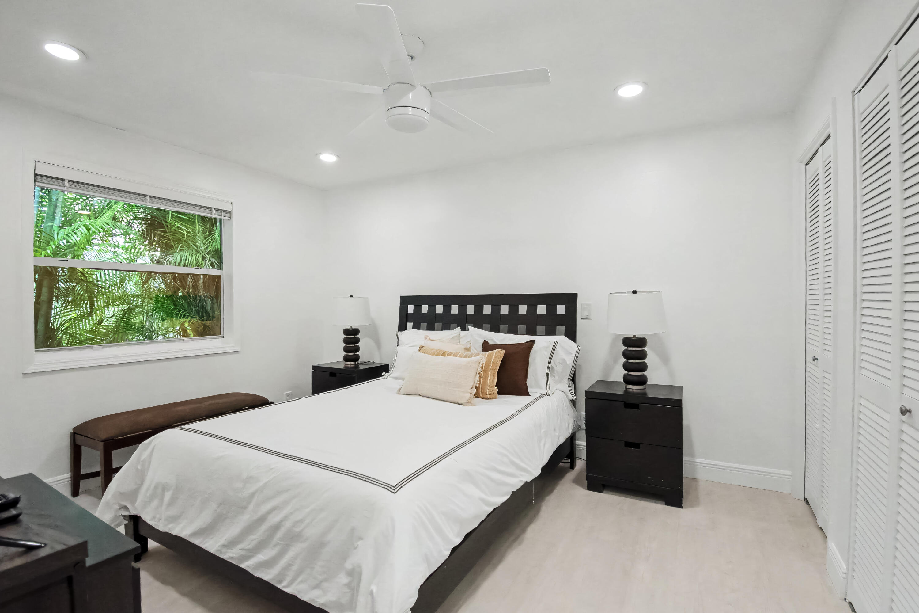 10562 Fenway Place Boca Raton, FL 33498 - Photo 38 of 65 848DCA9E-167F-4C8B-A853-D54314023794