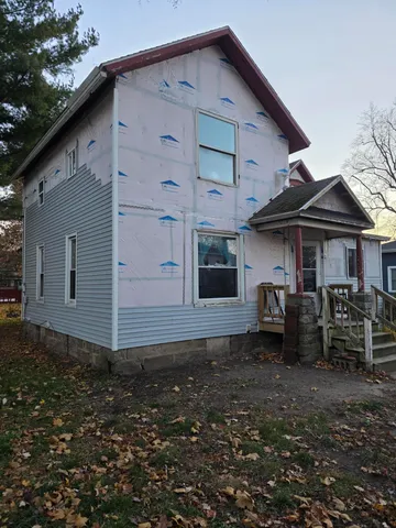 $130,000 | 131 Washington Street, Sunfield, MI 48890