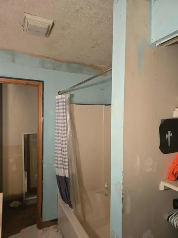 $130,000 | 131 Washington Street, Sunfield, MI 48890