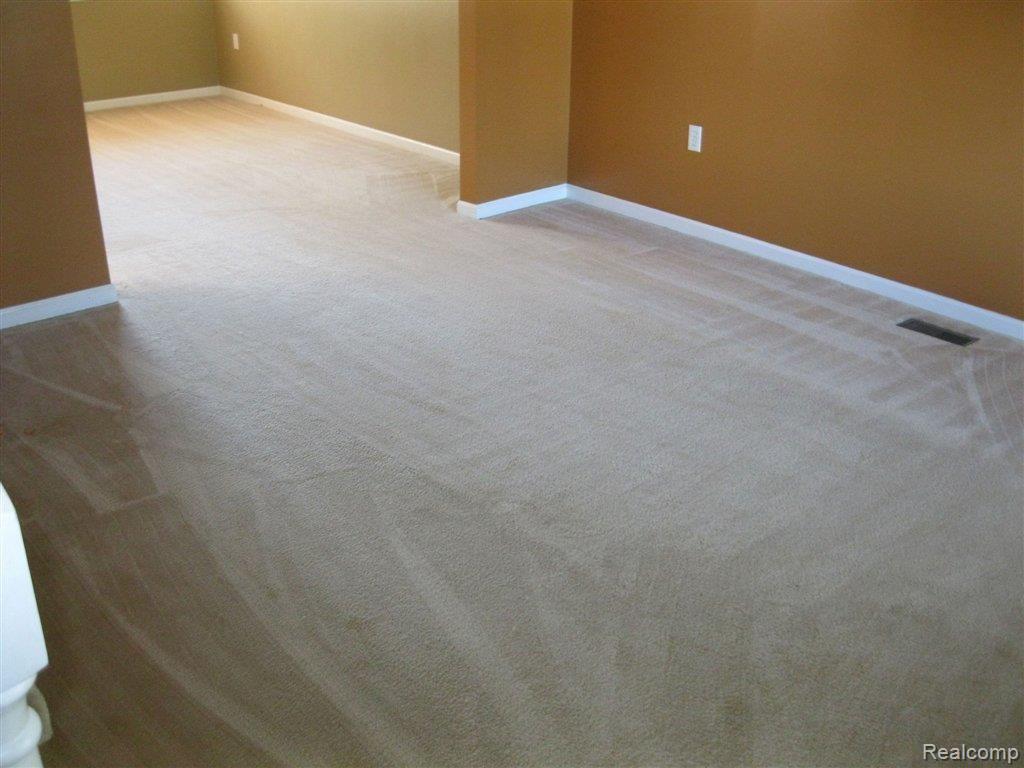 42709 Proctor Road Canton, MI 48188 - Photo 6 of 18 TO DINING.JPG