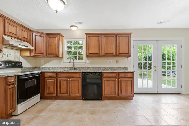 $385,000 | 3286 Greenwich Court, Waldorf, MD 20602