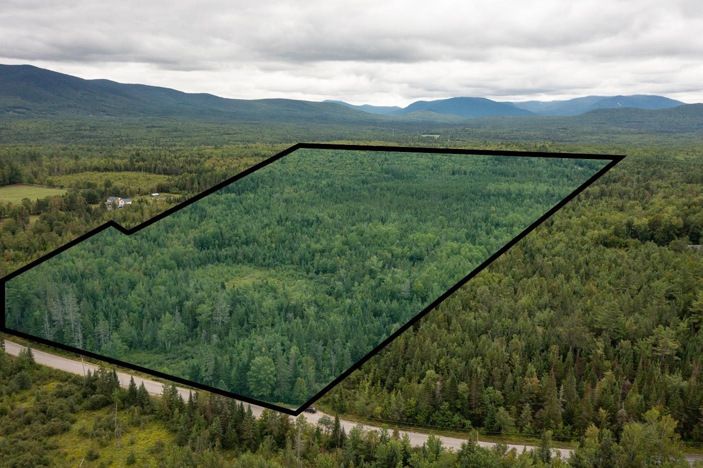 82 Colby Road, Unit 4 Whitefield, NH 03598 - Photo 1 of 11