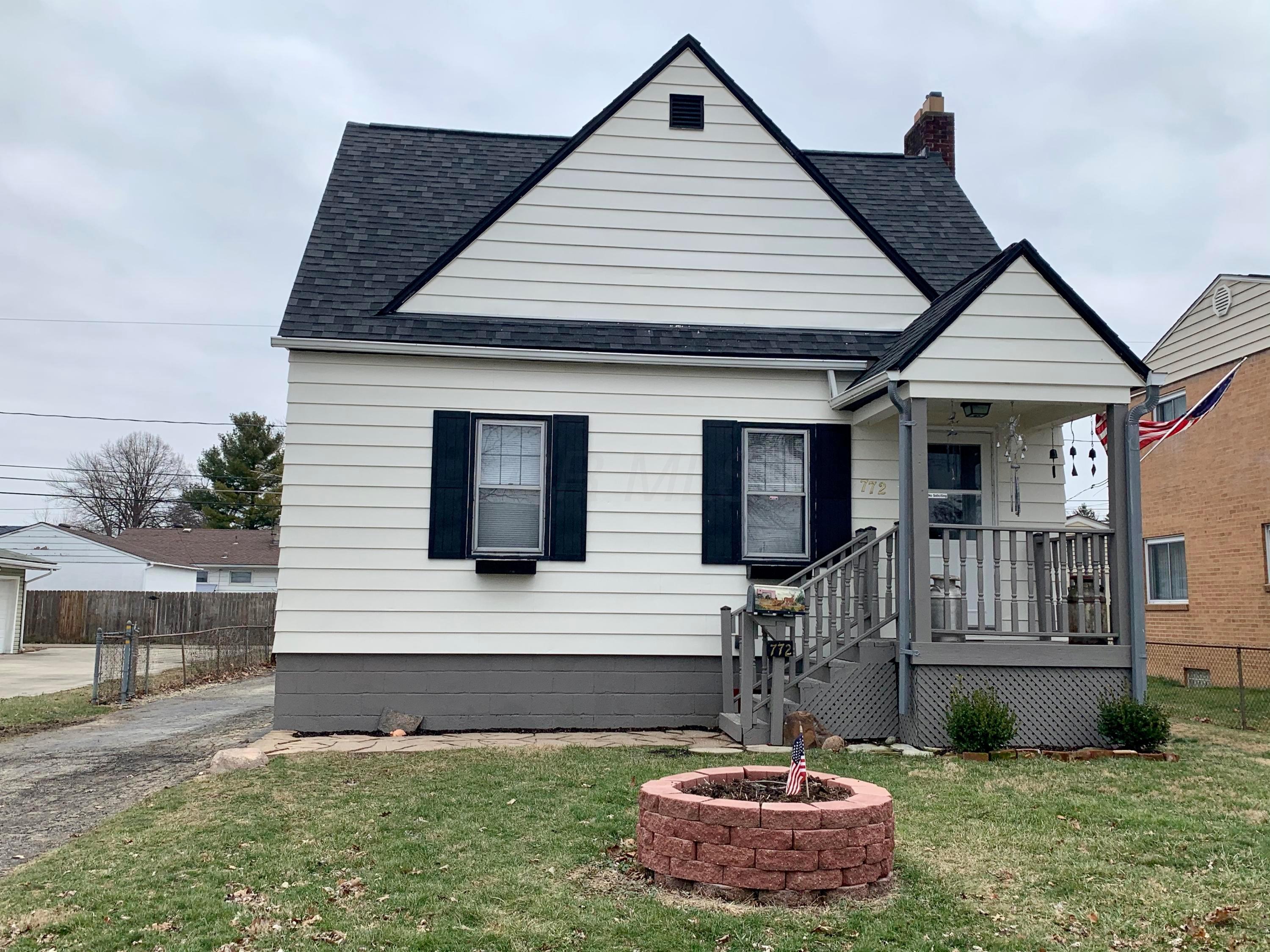 772 Elaine Road Columbus, OH 43213 - Photo 1 of 31