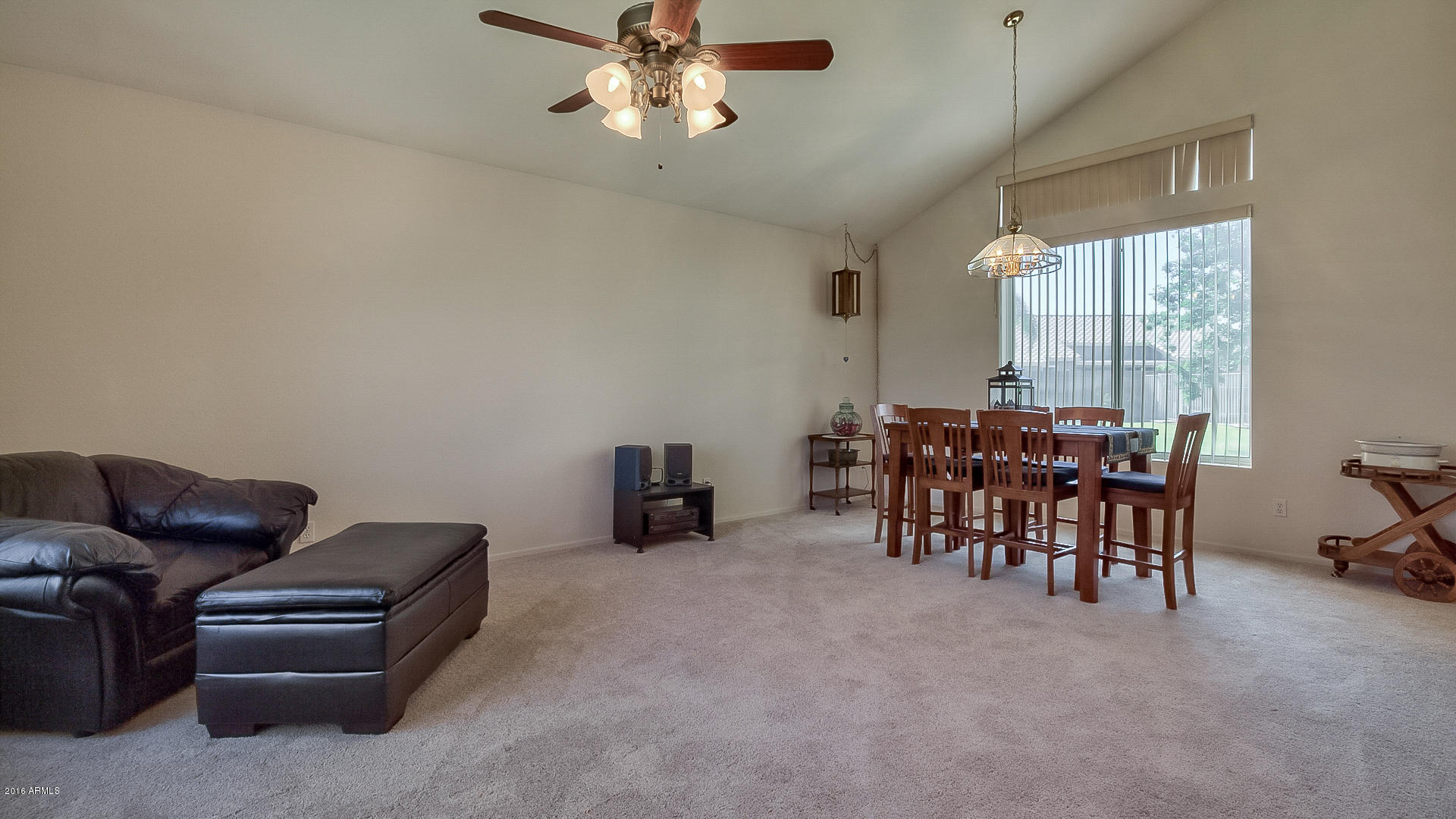 208 East Liberty Lane Gilbert, AZ 85296 - Photo 6 of 34 06
