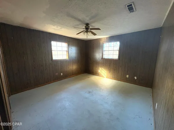 $575,000 | 4980 Heisler Road, Graceville, FL 32440