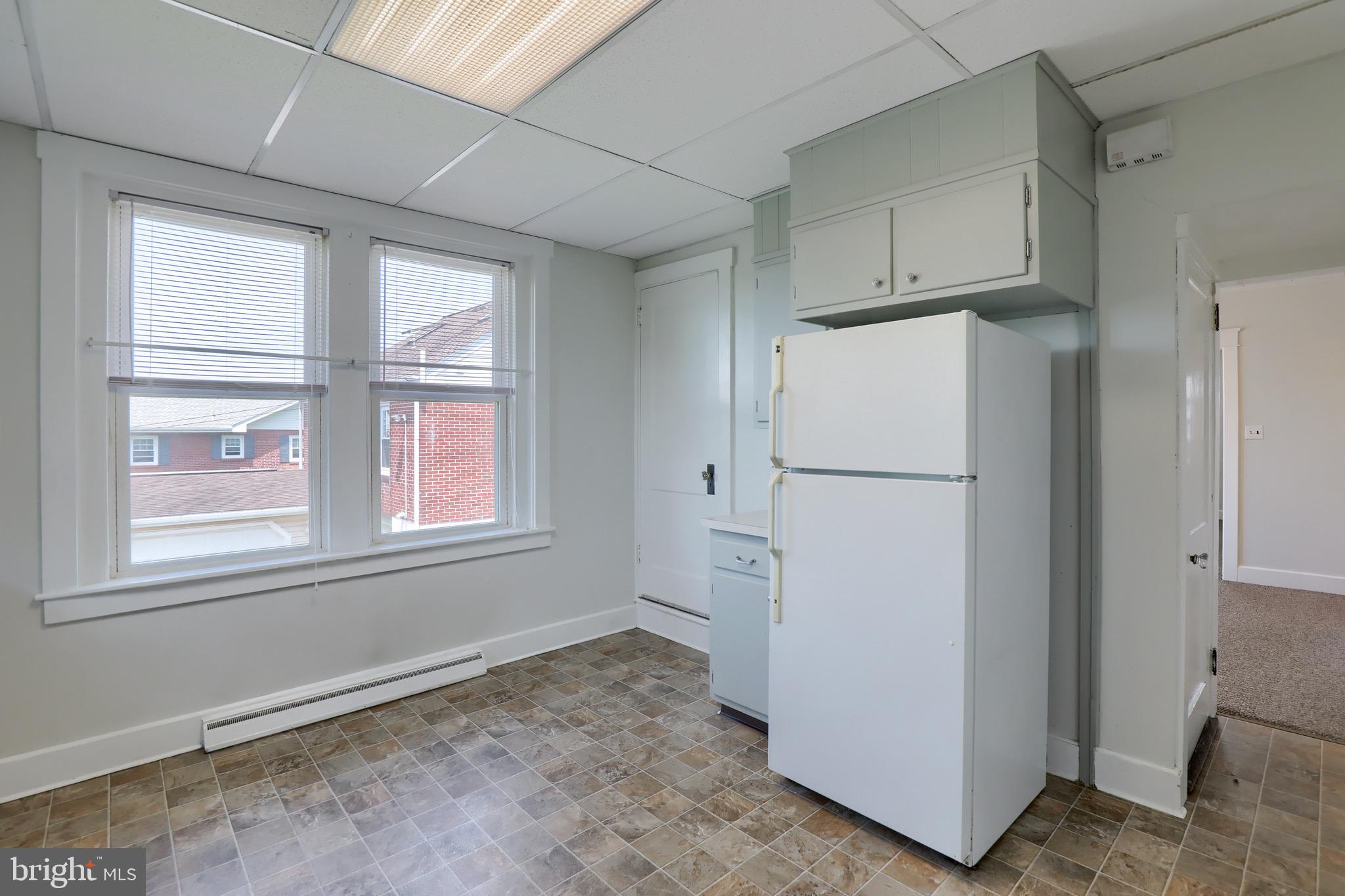 1381 Fayette Avenue Reading, PA 19607 - Photo 17 of 28
