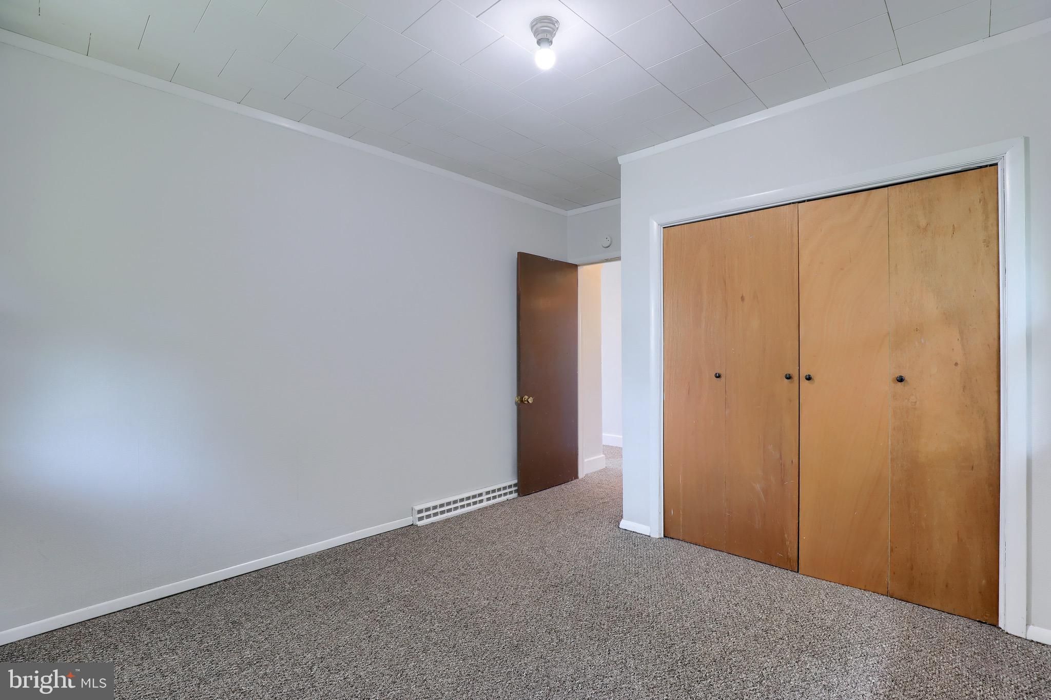 1381 Fayette Avenue Reading, PA 19607 - Photo 22 of 28