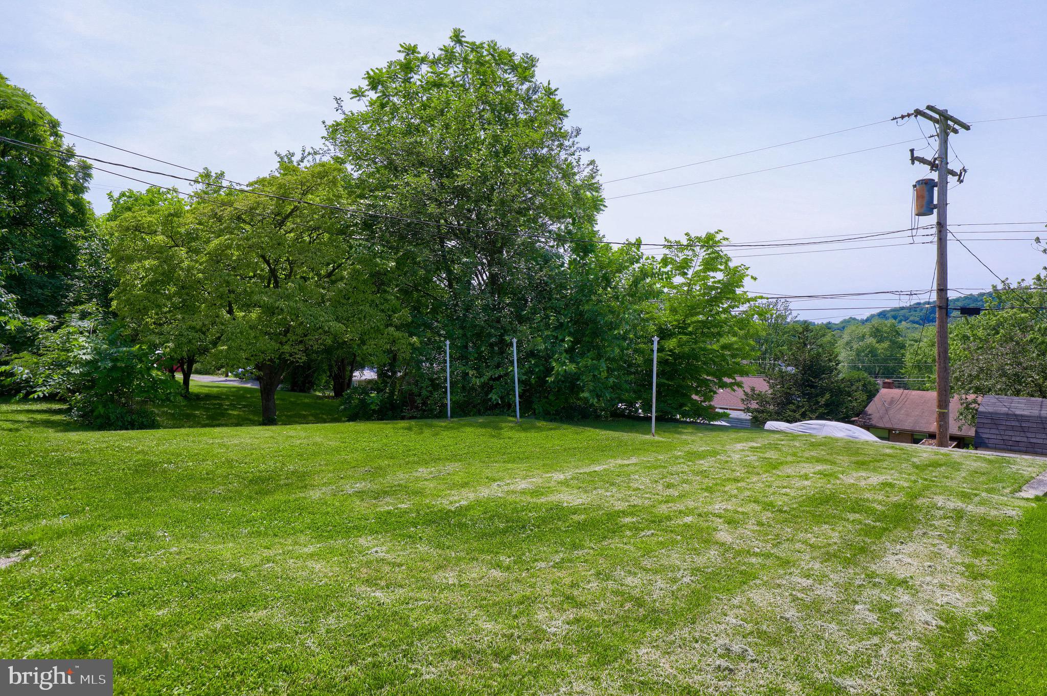 1381 Fayette Avenue Reading, PA 19607 - Photo 28 of 28