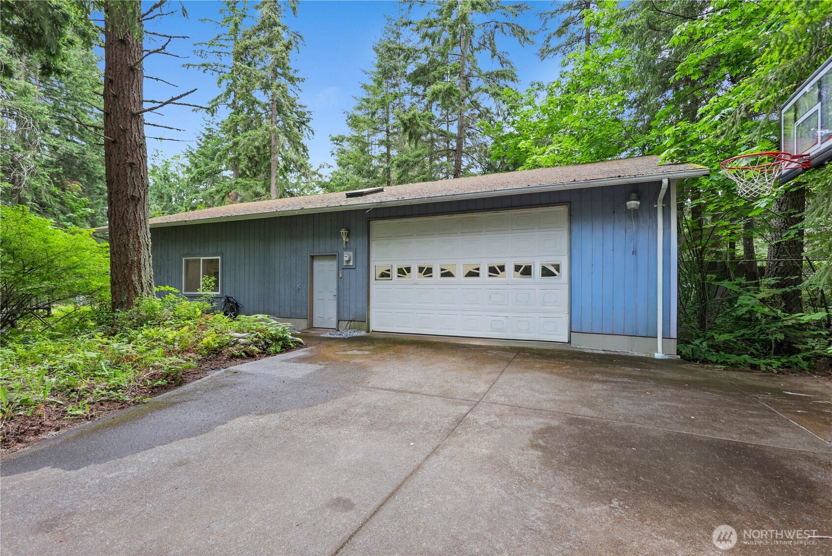 19214 Patterson Road East Orting, WA 98360 - Photo 3 of 40