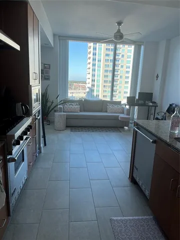 $2,100 | 1208 East Kennedy Boulevard, Unit 1219, Tampa, FL 33602