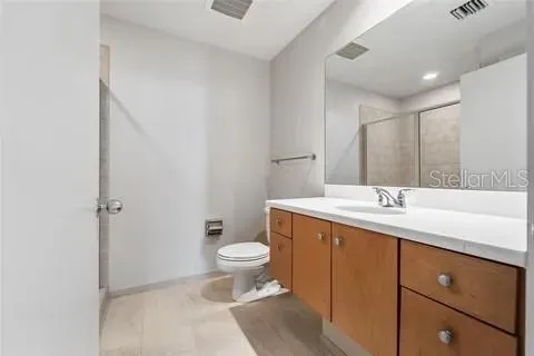 $2,100 | 1208 East Kennedy Boulevard, Unit 1219, Tampa, FL 33602