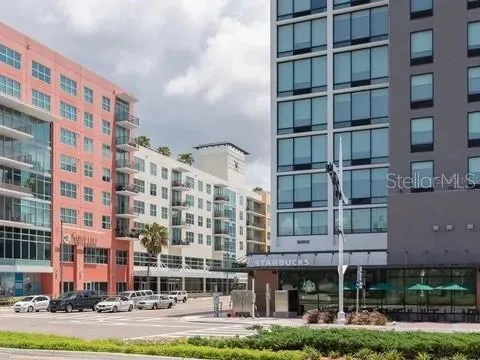 $2,100 | 1208 East Kennedy Boulevard, Unit 1219, Tampa, FL 33602